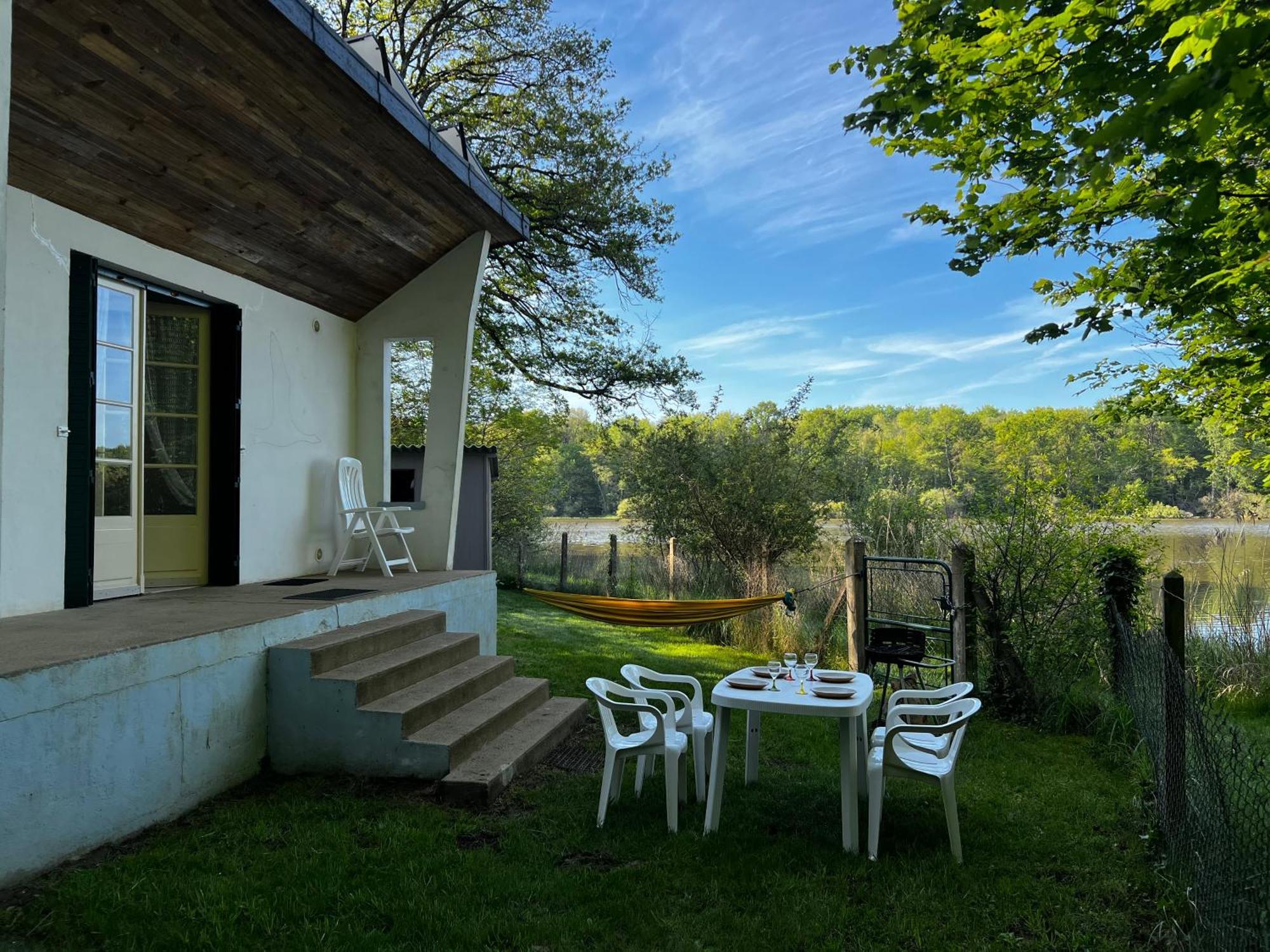 Chalet Au Bord De L'Etang 4 Pers Les Boulmiers Εξωτερικό φωτογραφία